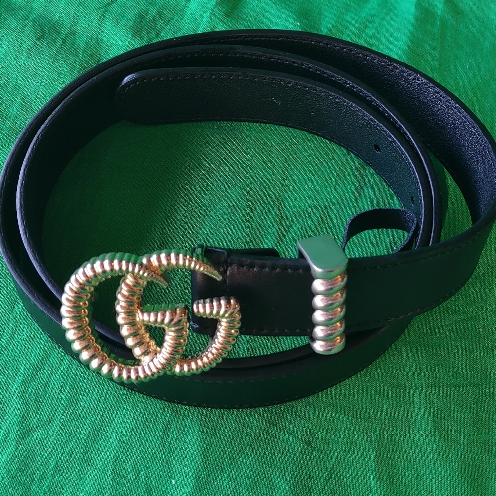 Leather belt with torchon Double G buckle size 95.38
